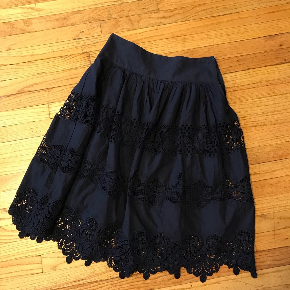 Ann Taylor cotton lace skirt size 4